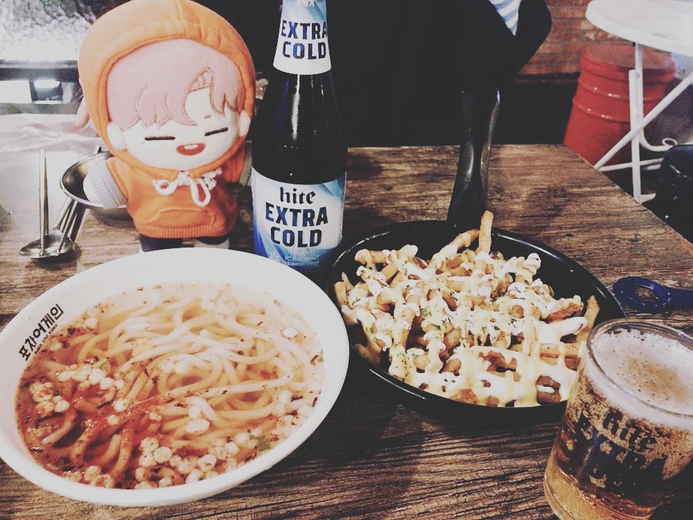 daniel_121012_'s tweet photo. 하앙 귀여워 ㅠㅠㅠ
#강다니엘 #녤 #kangdaniel #하이트 #hite #엑스트라콜드 #EXTRACOLD #WANNACOLD #하이트엑스트라콜드 #hite #hiteextracold #BEER #맥주 #강다니엘맥주 #하이트진로 #갓이트 #녤이트 #강다니엘솔로 #하이트에디션 #강다니엘하이트에디션 https://t.co/6yZzNX0196