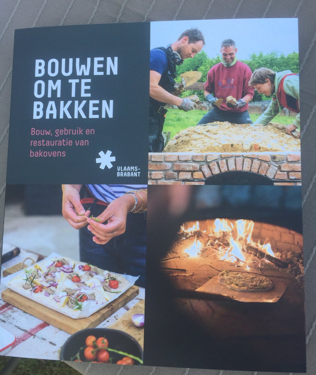 tomdehaene's tweet photo. Voorstelling boek ‘Bouwen om te Bakken’ over bakovens.
Geweldig mooi boek (256 pagina’s) over bakovens en hoe je ze moet restaureren of bouwen.
Een aanrader!
#hetmot #grimbergen @1850Grimbergen
@vlaams_brabant #erfgoed #monumentenwacht @Monumentenwacht https://t.co/c6iD15Oz9x