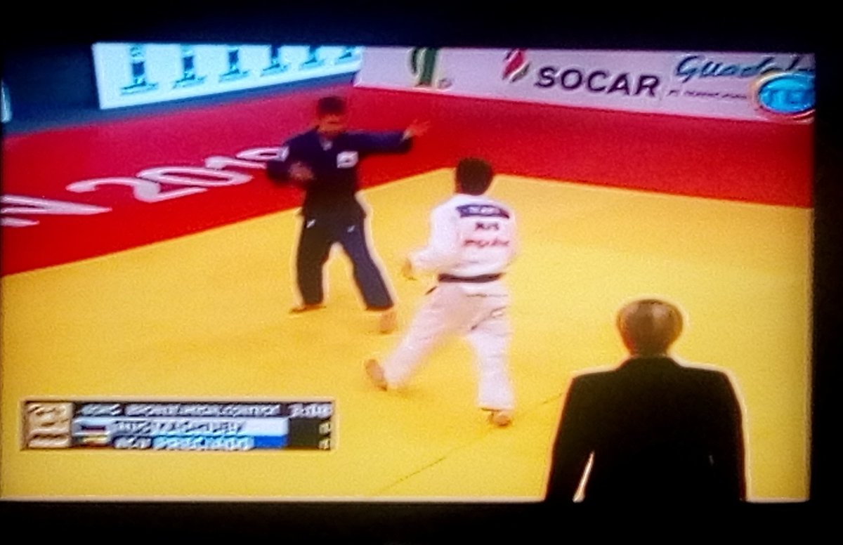 La mejor forma de despertar un sábado con #judoxtlt <a href="/LaTeleTuya/">Tele Tuya</a> con mi sensei Suazo ... Lo esperamos en el Dojo de la #UCV con el gran Hernán Jansen un abrazo