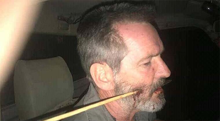 Polisi wa Narok wanamsaka mshukiwa aliyemshambulia kwa mshale, William Rex Hofmeyr, meneja wa mbuga ya kibinafsi ya Olarro, ambaye wenyeji wanadai anazuia mifugo wao kunywa maji mtoni katika mbuga yake
<a href="/RadioCitizenFM/">Radio Citizen</a> #DiraYaCitizen