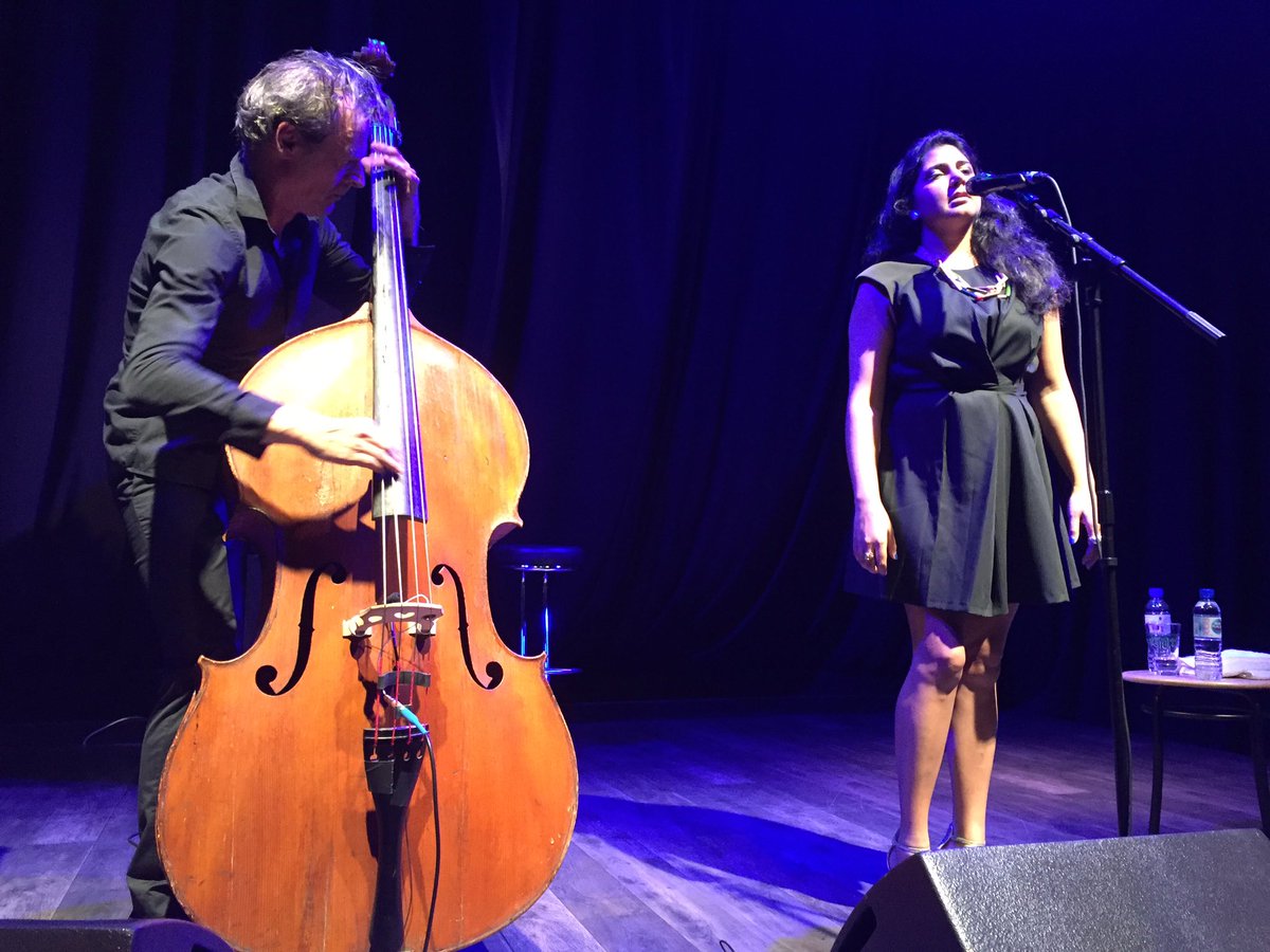 GreenHatJazz's tweet photo. Plusieurs membres du @GreenHatJazz hier au #JazzClubDunkerque pour le concert magnifique du duo #KavitaShah #FrancoisMoutin nominé aux #victoiresdujazz @Dunkerque ! https://t.co/MfTg7sdVJ8