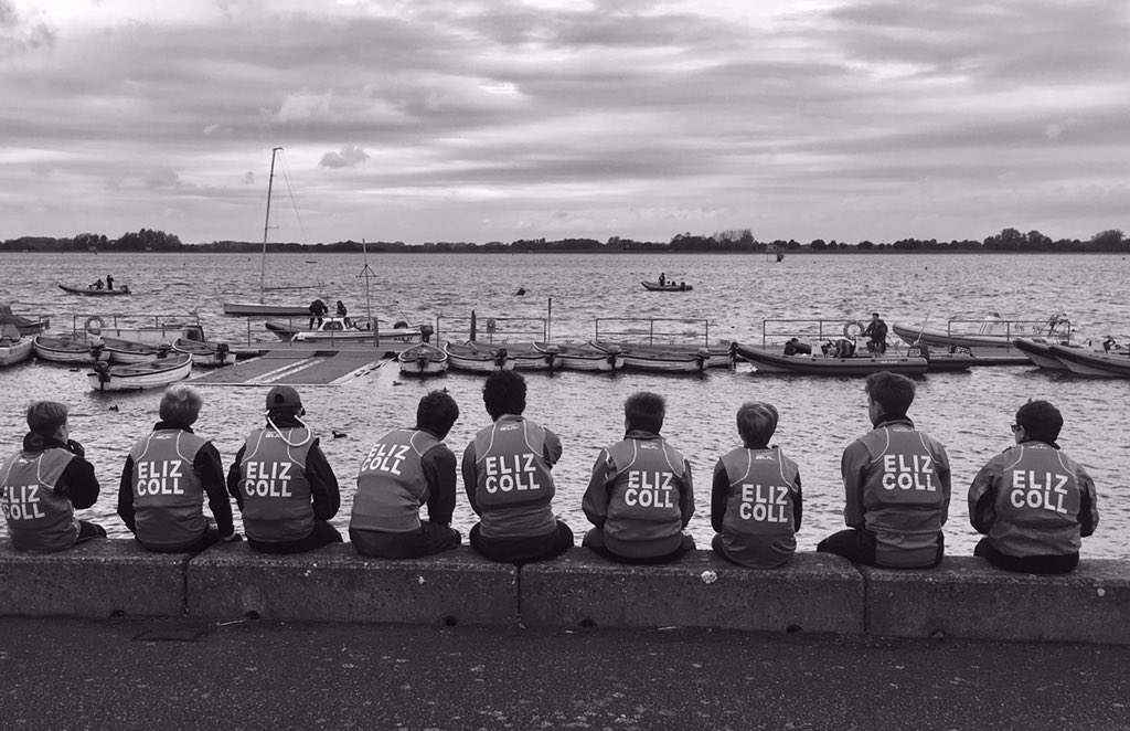 Eliz_CollArts's tweet photo. Wind warriors looking at the conditions https://t.co/ewPbwqHezH