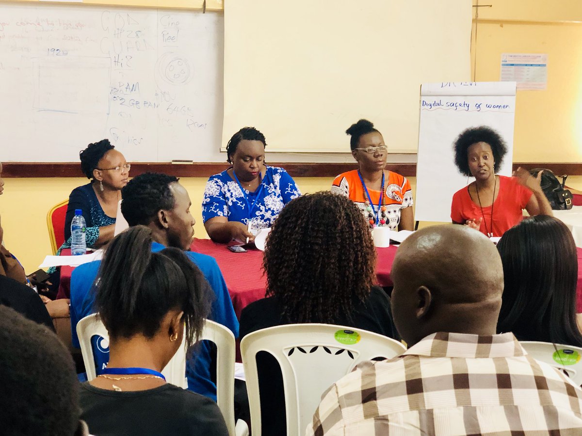 atienotieno's tweet photo. Chair, @AMWIK , ED @AMWIK and @Koki Muli ,on a panel moderated by @itumbi on “Digital Safety for Women” . #LakeRegionMediaExpo2018 #LRME2018 @dw_akademie @RoGGKenya https://t.co/AAsEsSxtAm
