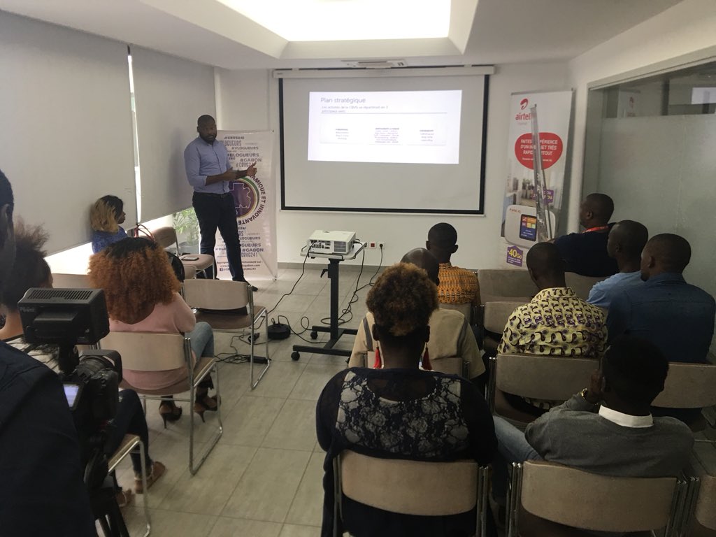 kurtisIvala's tweet image. #TimeToBlog #CafeBlog #OnomoHotel. @Airtel_GA  @mondoblog