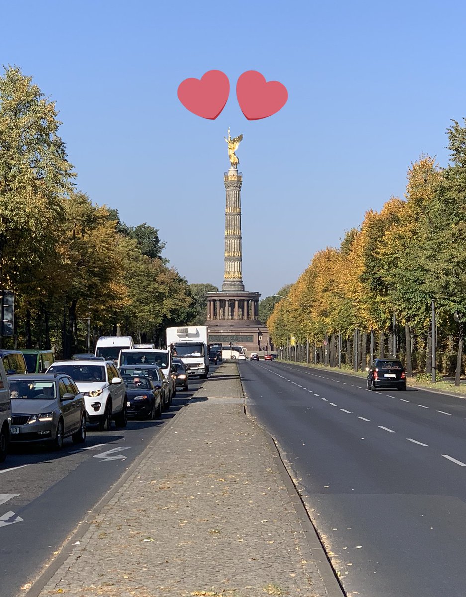 KardiologieHH's tweet photo. Bye Bye Berlin! Great meeting and science update at #HT2018 #Herztage2018 #agiklive #agik #agikplenum #Kardiologie #DGK #YoungDGK #Radialfirst @AGIKinterv @kaschenke @cathlabpunk https://t.co/2GIec4JdEX
