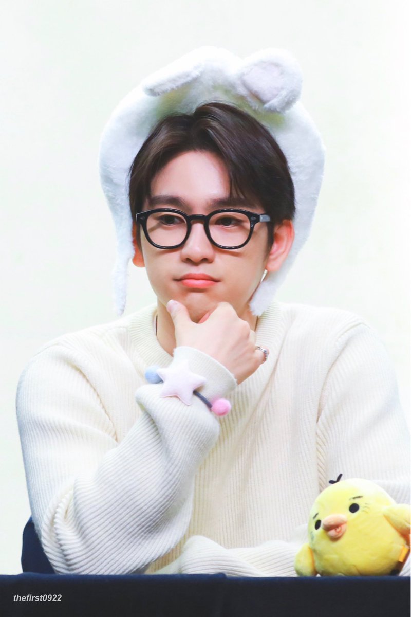 thefirst_0922's tweet photo. #갓세븐 #진영 https://t.co/A3bNY4xZJz
