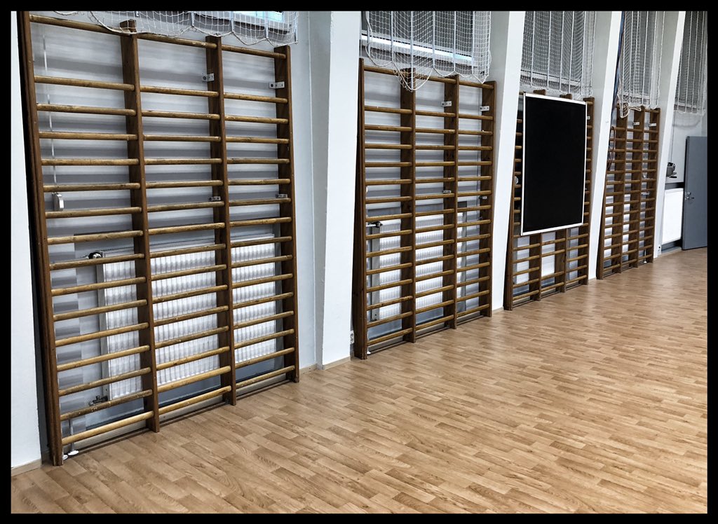 philmcrae's tweet image. Finnish Elementary Schools: Woodworking class, pogo sticks &amp;amp; free play. The Finns do not bubble wrap their children, but teach them how to navigate risk, be mindful &amp;amp; self-regulate.  High levels of independence for the students &amp;amp; they live up to the expectations #FinAl2 #abed