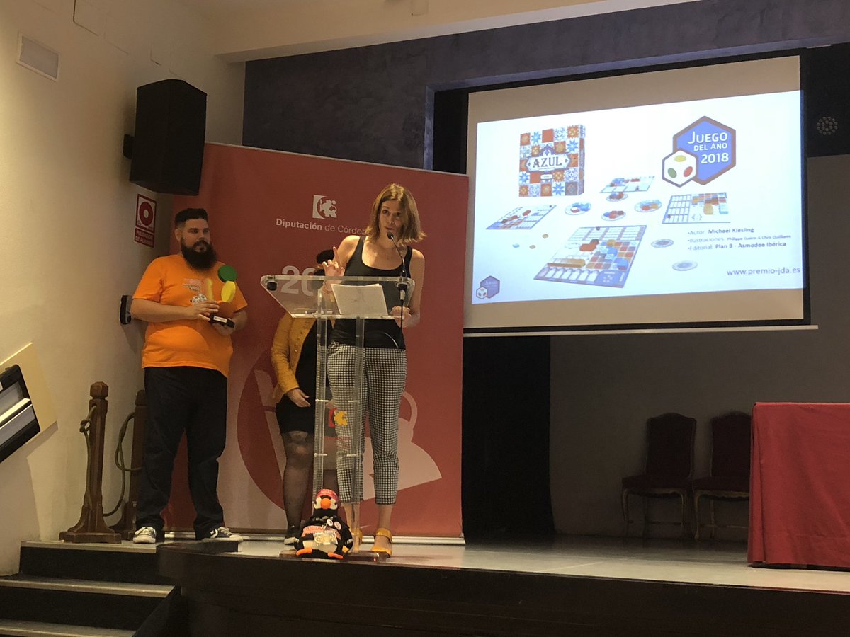 LexLudi's tweet photo. Azul de #MichaelKiesling y @Asmodee_Spain #JDA2018 #FJuegos18 https://t.co/f74QacYPCS