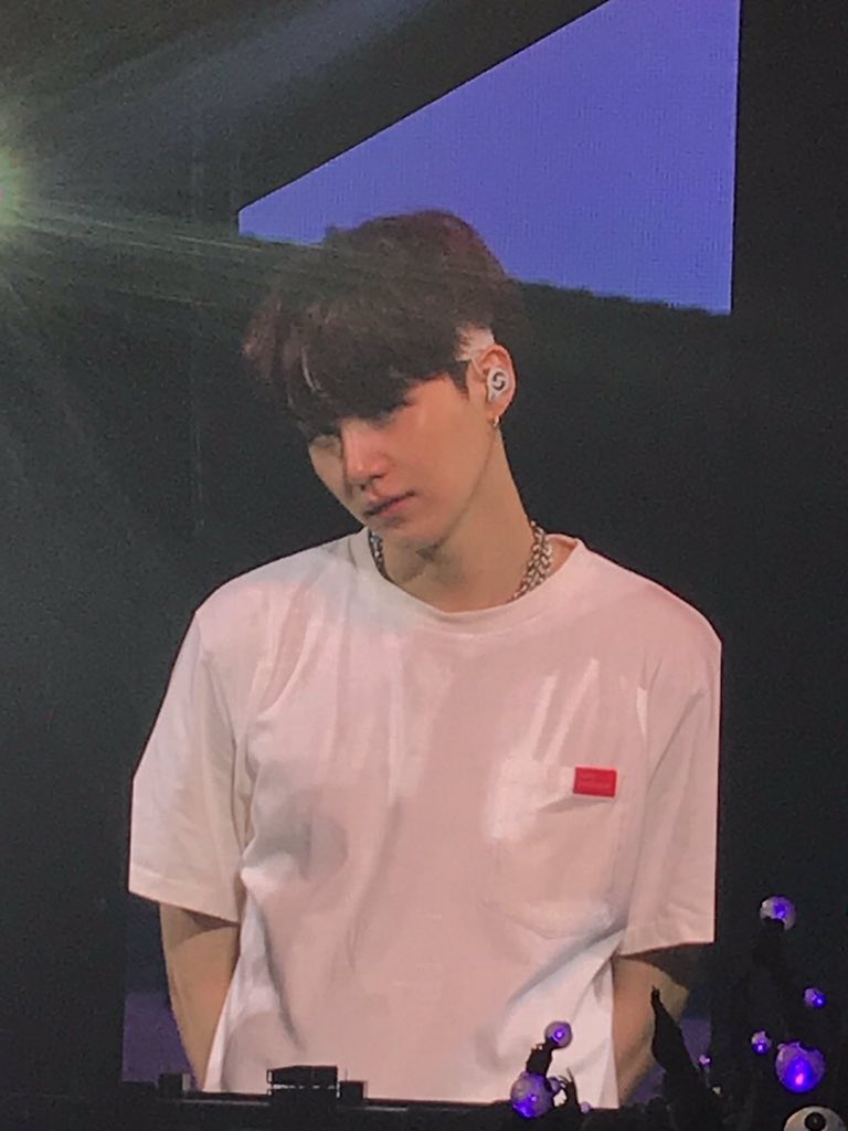 VoiceSavanna's tweet photo. u          u    w                     w   u           u
u          u     w       w         w    u           u
u          u      w    w   w    w     u           u
  u  u  u          w           w           u  u  u 

@BTS_twt https://t.co/i8jhjl7Pyt
