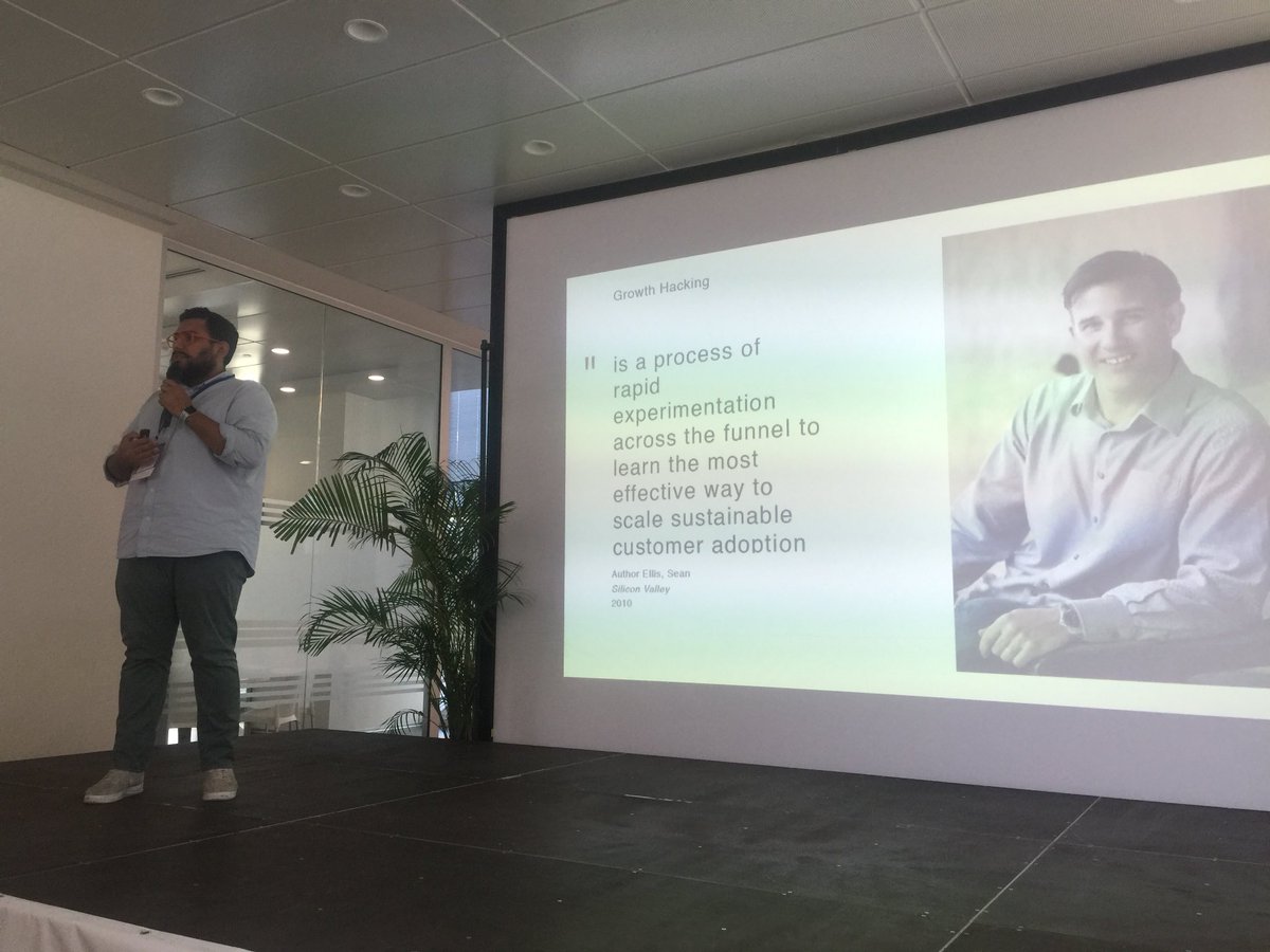 Techjobsfair_it's tweet photo. Si parla di #growthhacking con @ilnotocarlos al @Techjobsfair_it #IF2018 #tjf18 https://t.co/PQPWHcZThV