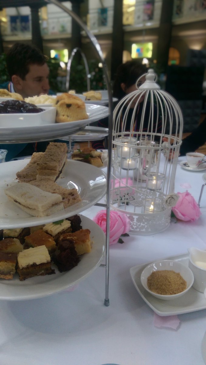 ninifangdr's tweet photo. Reflective narratives of school experiences, creative ways to engage learners, how to work the inclusive classroom... and an English welcome of afternoon tea for break! #IPIE2018 #HigherEducation https://t.co/6cTKjomxGp