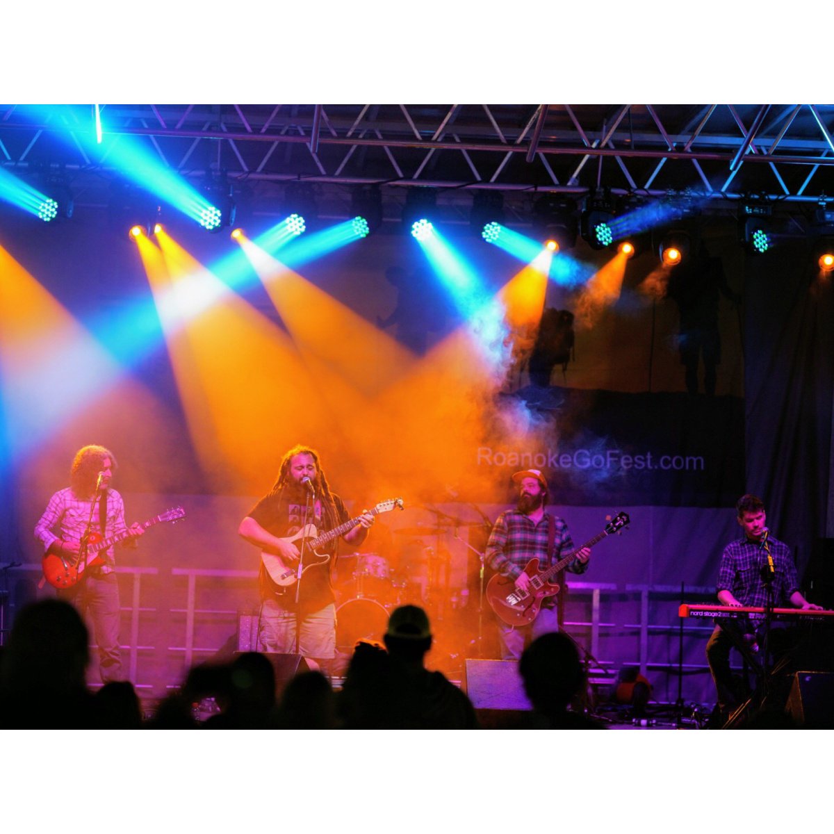 Sol Searcher slayed it on the <a href="/HaleyToyota/">Haley Toyota</a>  Stage last night!
#roanokegofest #gofest #roanokeva