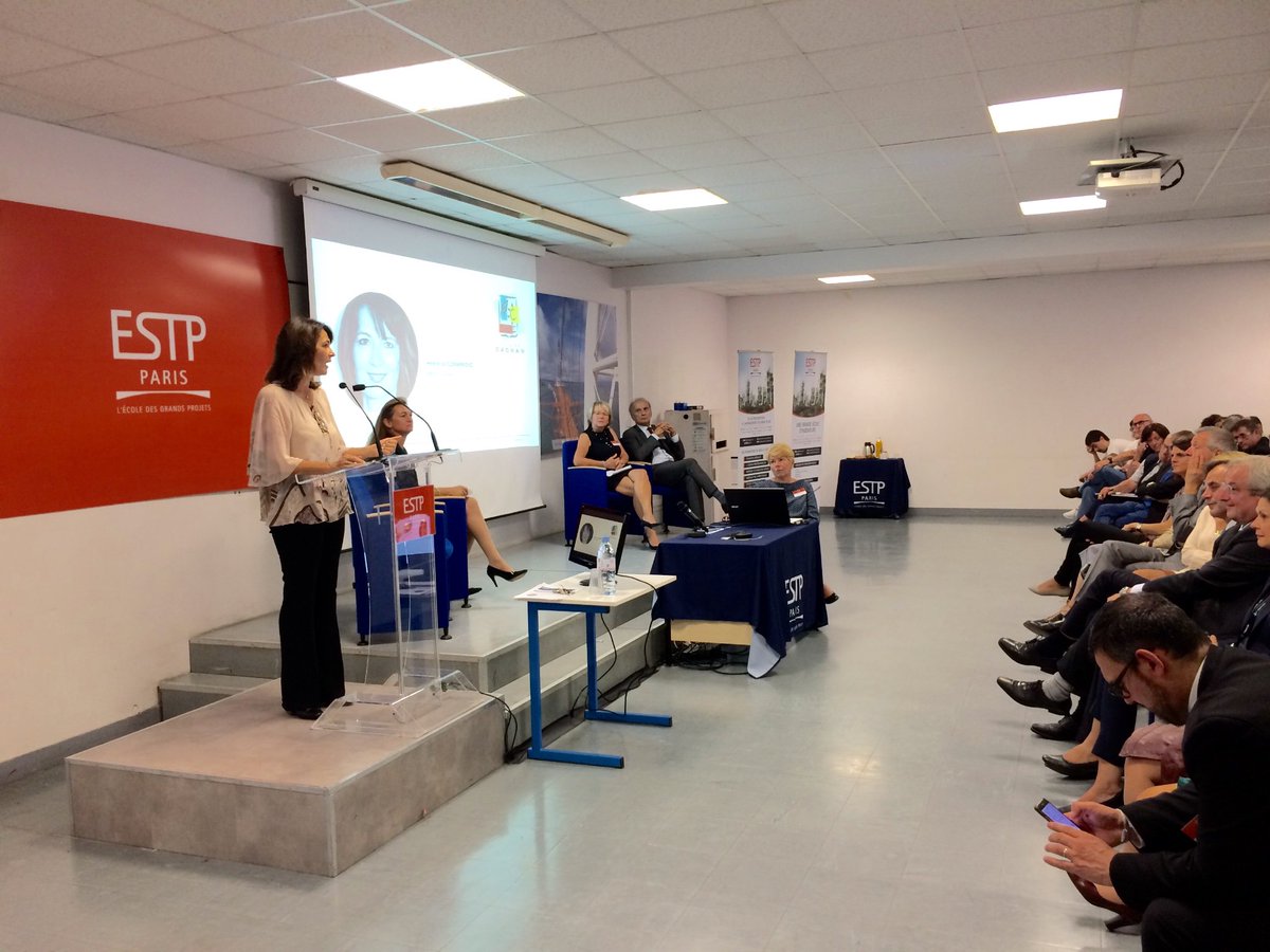 estp_officiel's tweet photo. Discours de @HdeComarmond, Maire de Cachan, dans le cadre de la Journée Portes Ouvertes de l’@estpparis, destinée aux parents d’élèves : «L’histoire de l’ESTP Paris est aussi l’histoire de la ville de #Cachan.» - #JPO #Education https://t.co/3erkIJtKFm