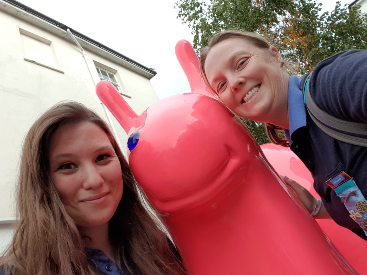 SeahavenDivisn's tweet photo. We've found a crowd favourite on our snail hunt - the awesome Conch from @Punktured ! @snailspacebh #bemoresnail #fanfavourite https://t.co/KylVSzmEwI