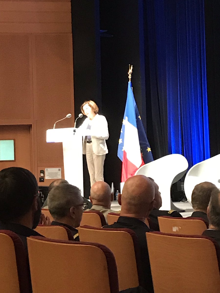 Intervention de <a href="/florence_parly/">Florence Parly</a> lors des assises de la <a href="/GardeNatFR/">Garde nationale</a> « La réserve est cet appui solide dont nous avons besoin. » @Defense_gouv