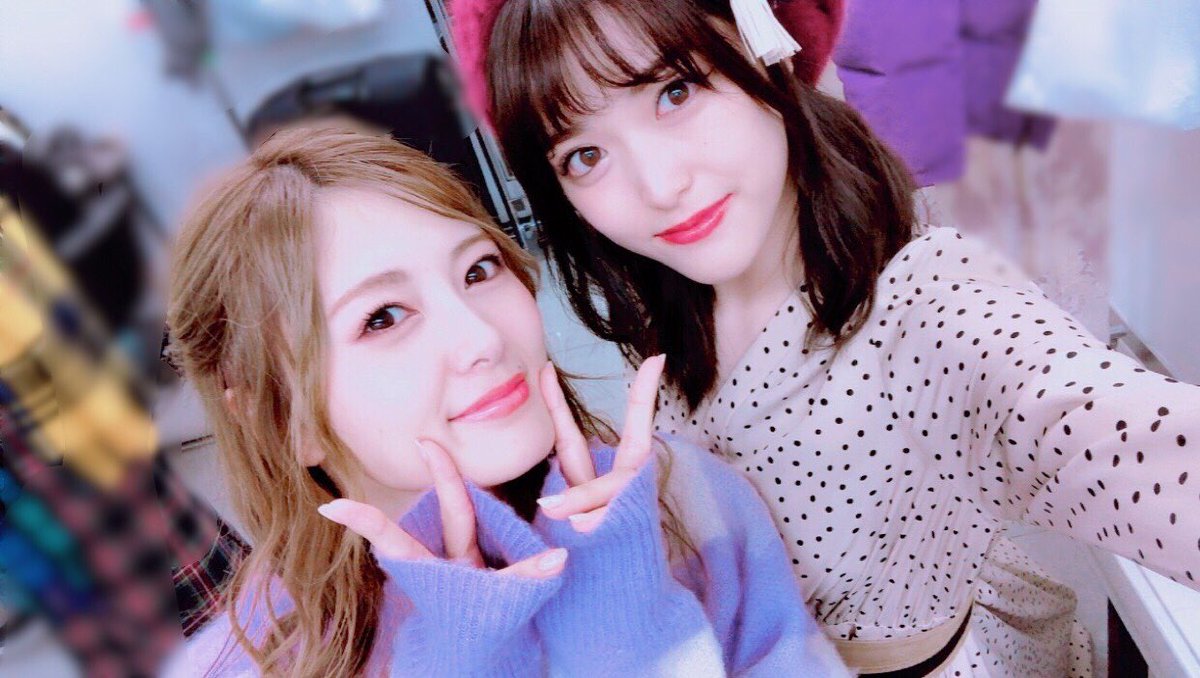 Msayurinogi's tweet photo. さゆまい😭🤤
可愛すぎて尊いっす。

このまいやんと沙友理ちゃんの真ん中に入ってサンドされたい(語彙力)(キモ) https://t.co/u3tAomrYTQ
