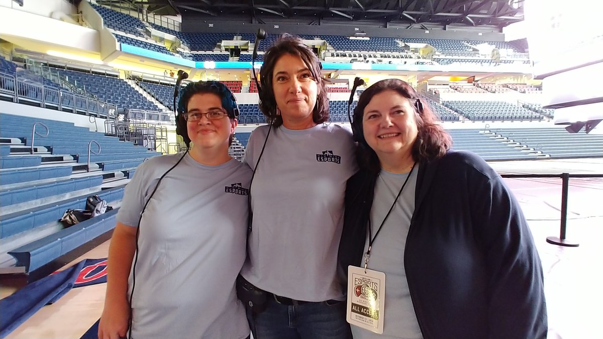NishanthCIO's tweet photo. The real champions of the eSports event today! Many thanks to Tiffany, Carrie and Dawn for the tremendous work in making this happen. #finsup #OleMiss https://t.co/78aWBfzqT6
