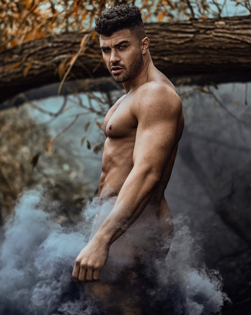 @Rogan_OConnor. pic.twitter.com/Q3M7J9OegH. 