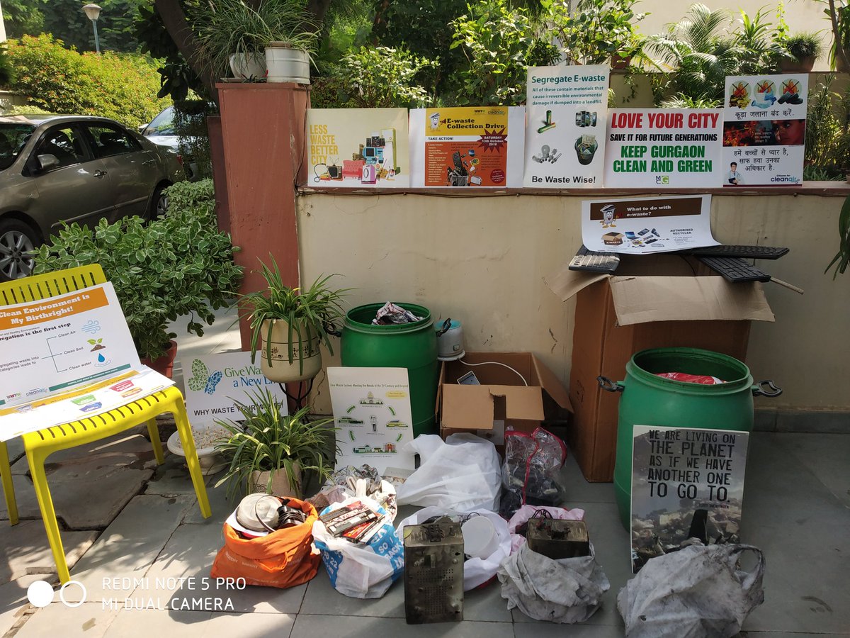 SethiRuchikaT's tweet photo. @cleanAirGurgaon  initiative on 13th October for #cleanrecycling &amp; #optimumresourcerecovery coinciding with 1st #InternationalEwasteDay ,12 RWA's participated to keep e waste away from landfilling &amp; polluting the environment.
@moefcc 
@ulbohry 
@yashpalmurar 
@MunCorpGurugram https://t.co/wxy1NQETRF