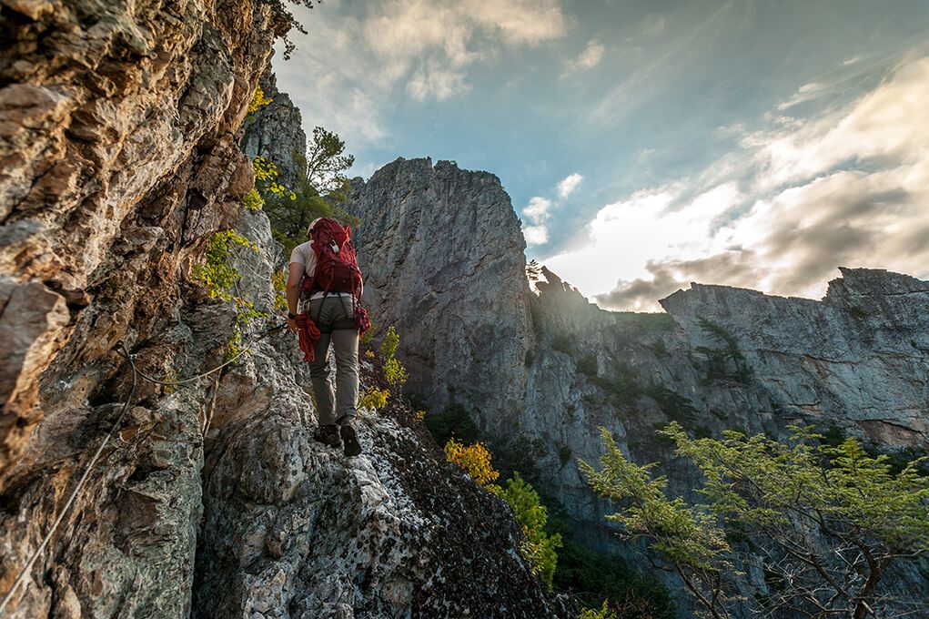 NROCKSWV's tweet photo. Another photo from the #BackpackerMag photoshoot courtesy of #adammoweryphoto 
#NROCKS #AlmostHeaven #Climbing #ViaFerrata #Adventure https://t.co/jDbGADHMEi