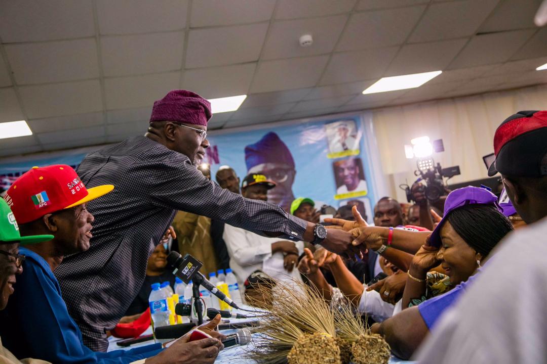 sanwoolulagos's tweet photo. Thanks for having us, Lagos East Senatorial District. We have listened and we will not disappoint you. Together we shall make Lagos greater. #Lagos2019 #sanwoolu #SanwooluForGovernor https://t.co/PElOMFh5aQ