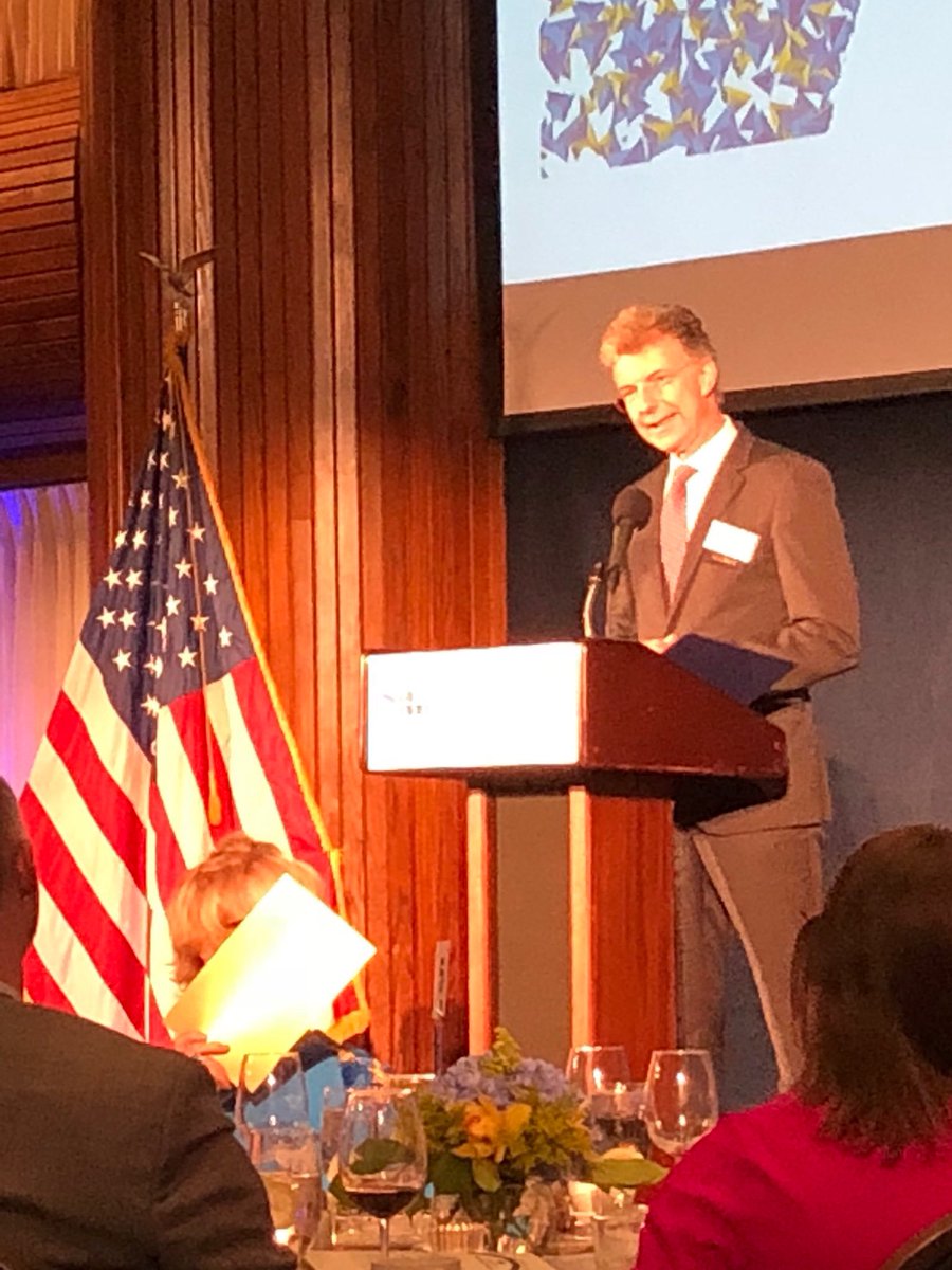 GermanyUN's tweet photo. „The ASSIST program promotes in an extraordinary way mutual understanding and exchange. It raises tomorrow‘s #multilateralists who will be the champions of our future relationship“, says Amb. Heusgen in Washington at the 50ths anniversary of ASSIST. https://t.co/bYMjfCgkLi