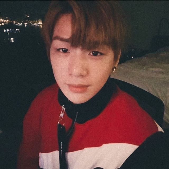 foryoukrubp's tweet photo. ผมมาแล้ววว @heinzseongwoox คิดถึงผมมั้ย มาดึก ก็คงต้องส่งเข้านอน พรุ่งนี้จะตื่นมาเทคตั้งแต่เช้าเลย ฝันดีนะครับนะ ⛈💭💙 https://t.co/vJtM8jNNGv
