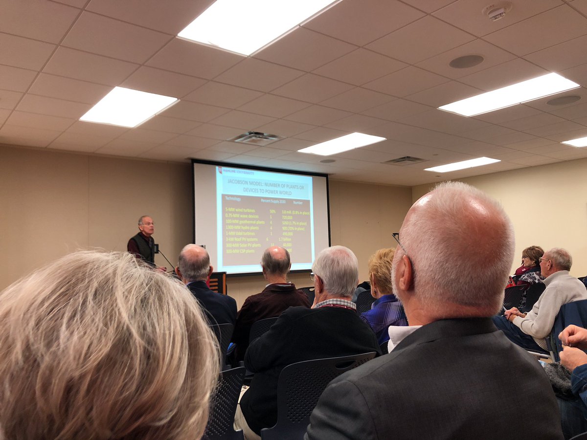 HamlineAlumni's tweet photo. The Leo Lectures are underway in Anderson 304.  Prof. Artz is talking about what we can do to reverse global warming. It’s complicated but possible thanks to science and innovation. #HUAlumWeekend https://t.co/XqaFonbQDA