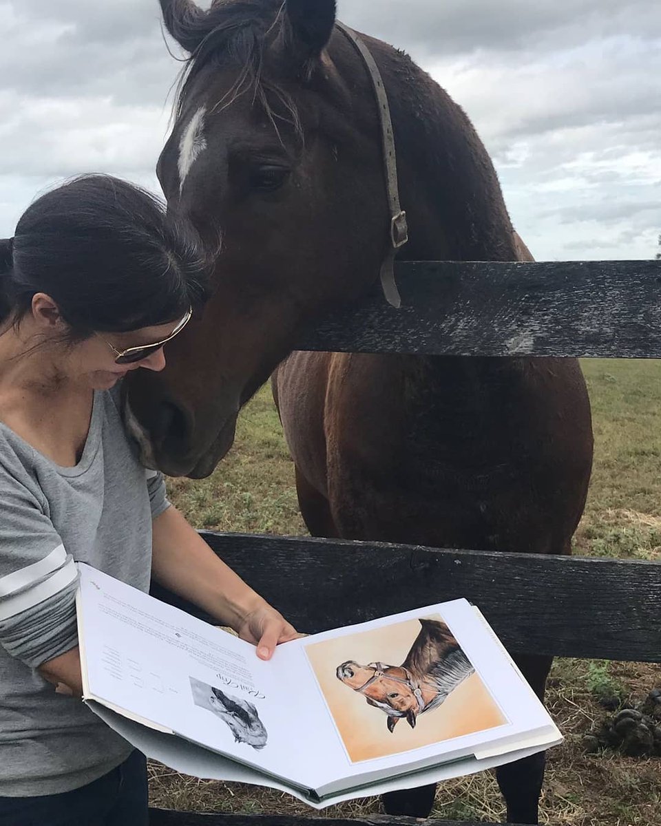 I believe Rail Trip is proud of his pages in the The Art of Old Friends. He gave me a kiss after seeing them. What better approval could I ask for?
.
@Oldfriendsfarm #horses #horselove #horseart #racehorse #horseracing #artist #equestrianart #artoftheday #artwork #drawing