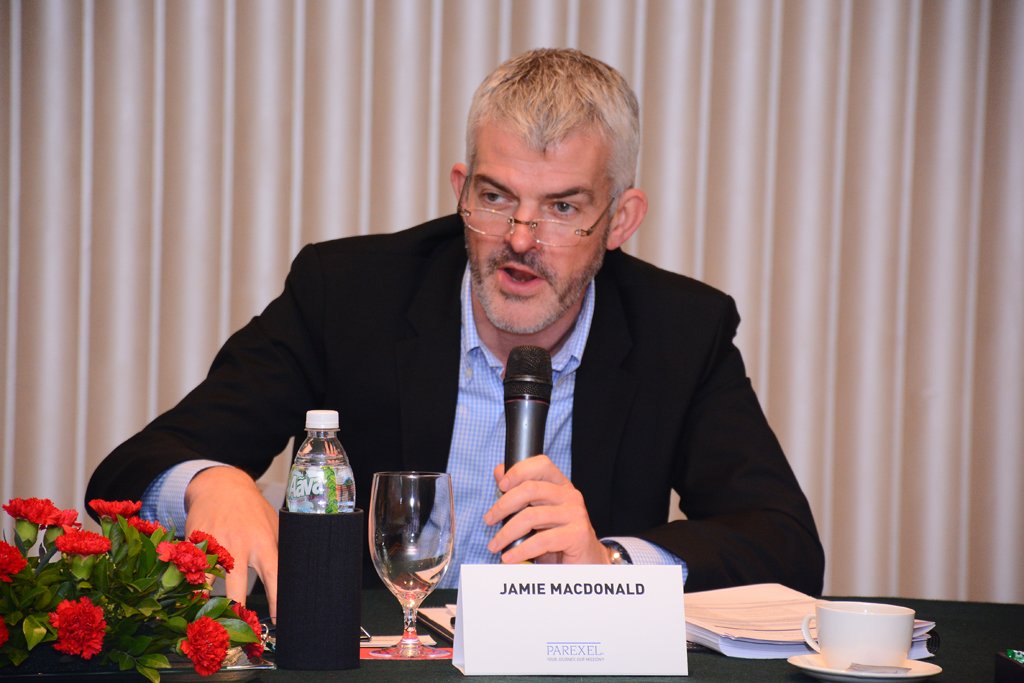 MaryJBackstrom's tweet photo. My PAREXEL colleagues, including CEO Jamie Macdonald, direct discussions on #precisionmedicine, patient centricity, #realworlddata, adaptive #trials, and other topics at our India Executive Forum https://t.co/MLJfyh4Xrx https://t.co/ShtZZBya8s