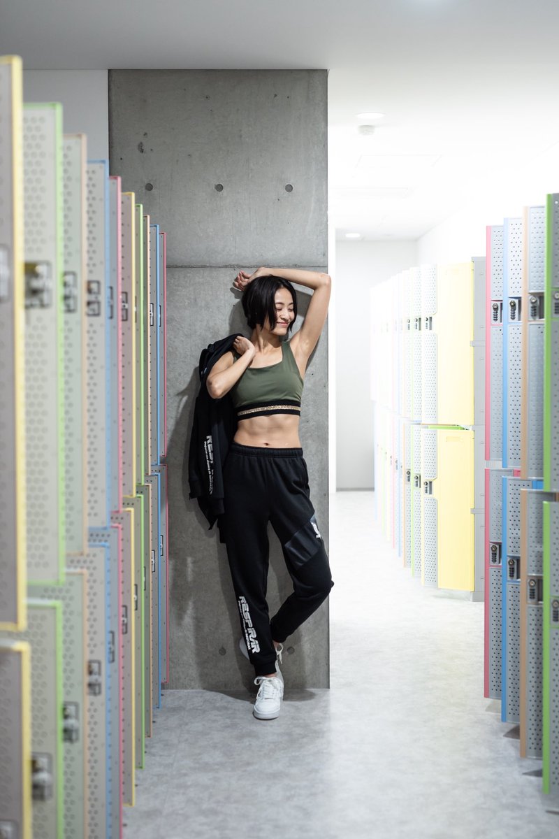 佃井 皆美 Minami Tsukui 18fall Winter 春夏でモデルを務めた Respirar さんの初年度秋冬の新作でました またモデルやってます 新製品をｕｐされてるので ぜひ見てみてください 生地が軽くてサラサラで通気性抜群だから汗かいた時の洋服の