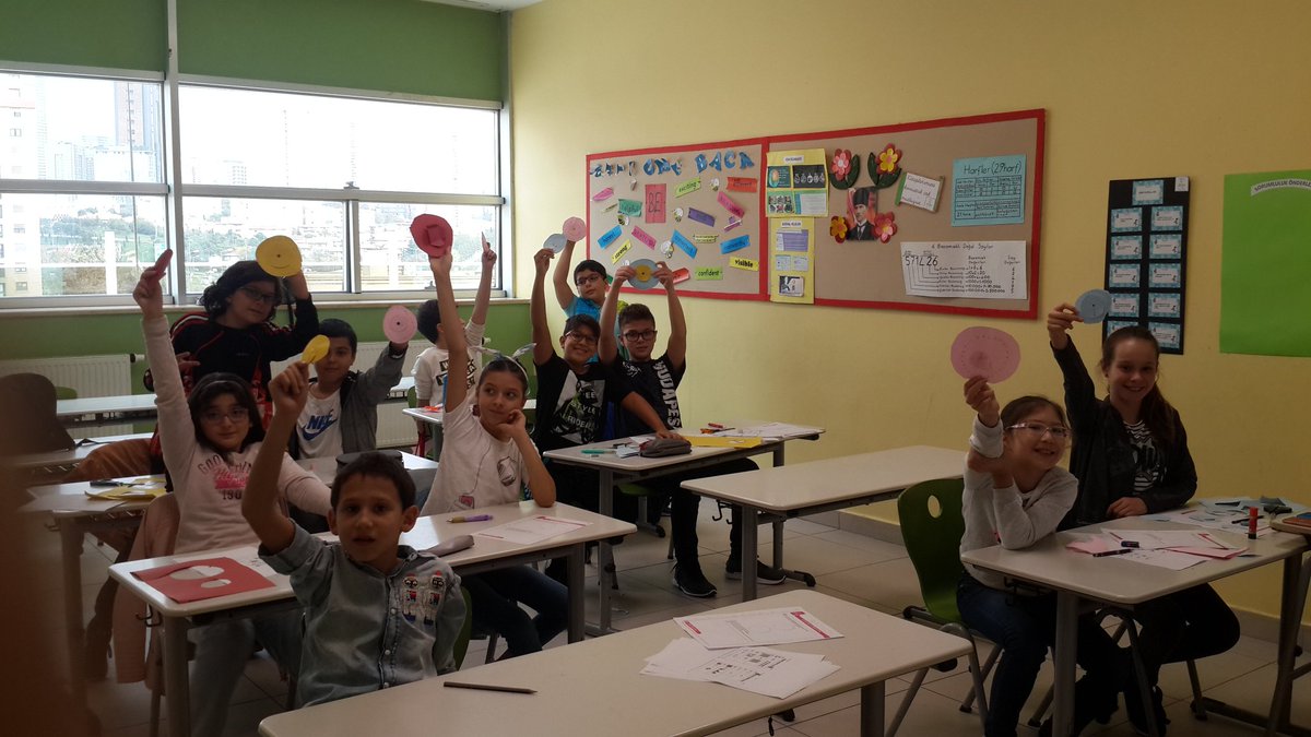 Ataşehir 1 Doğa Koleji'nde Mıknatıs Okul kapsamında Ileri Matematik dersinde 'kriptoloji' kelimesinin anlamını öğrenerek ögrencilerimiz çok eğlendiği şifreleme etkinliğini yaptı. 💛 @MUALLA_OZS <a href="/elvin_oven/">Elvin Öven Güçbilmez</a> #doğakoleji <a href="/NilayGltrk/">Nilay Gültürk</a>