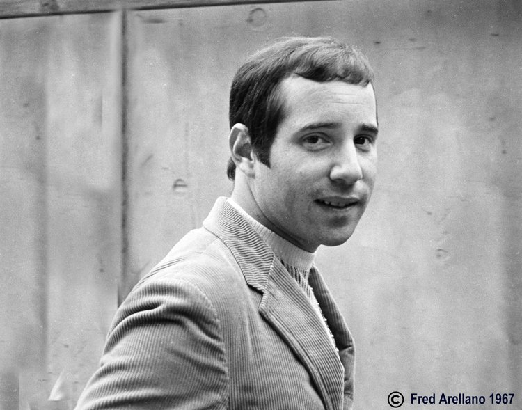 Happy Birthday, Paul Simon. 

Photo taken in Monterey by my high school classmate Fred Arellano. 