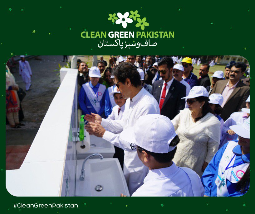ImranKhanPTI's tweet photo. Today I launched our #CleanGreenPakistan campaign - a 4-pronged strategy for next 5 yrs: clean our air, our rivers, our land &amp; make Pak green through tree plantation drive. I want all our nation to be involved, esp youth &amp; children to lead from the front &amp; change ppl's mindsets https://t.co/DzsuQtnk8S