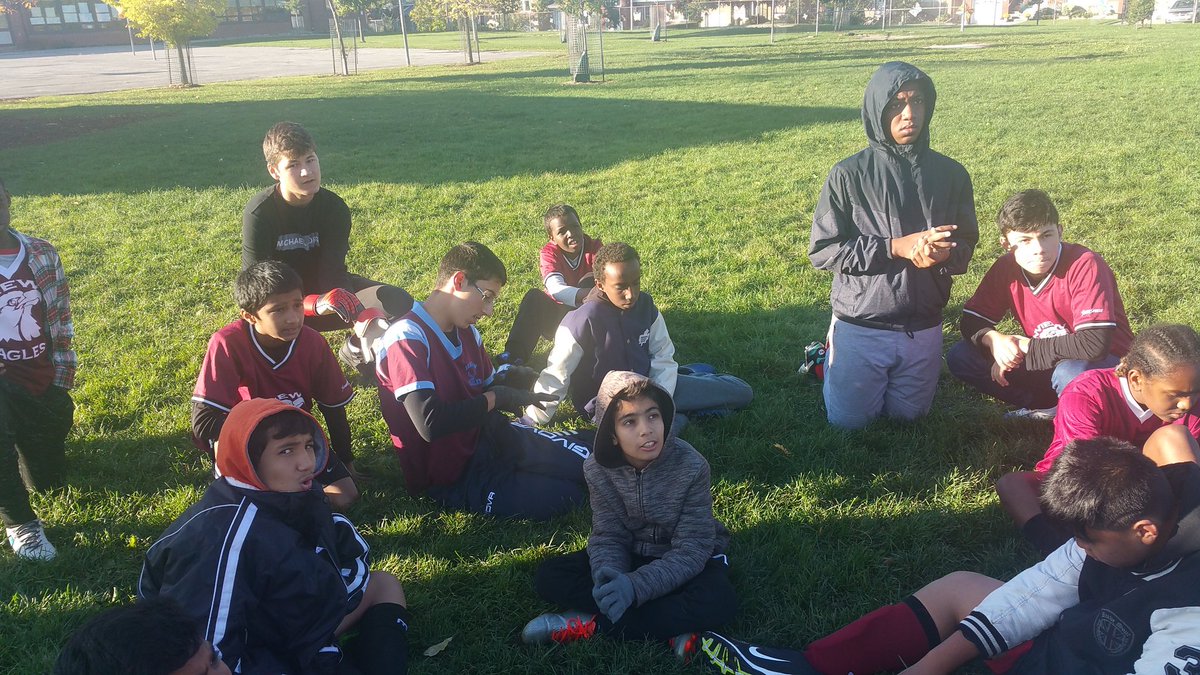 Rickstar_tdsb's tweet photo. What a great Soccer Tournament @IonviewPS! Thanks for such amazing sportsmanship and cooperation from @HighcastlePS @ASPS_TDSB and HeritagePark. #tdsbsports #tdessa #soccer #TDSB https://t.co/2SUOMFeCBa