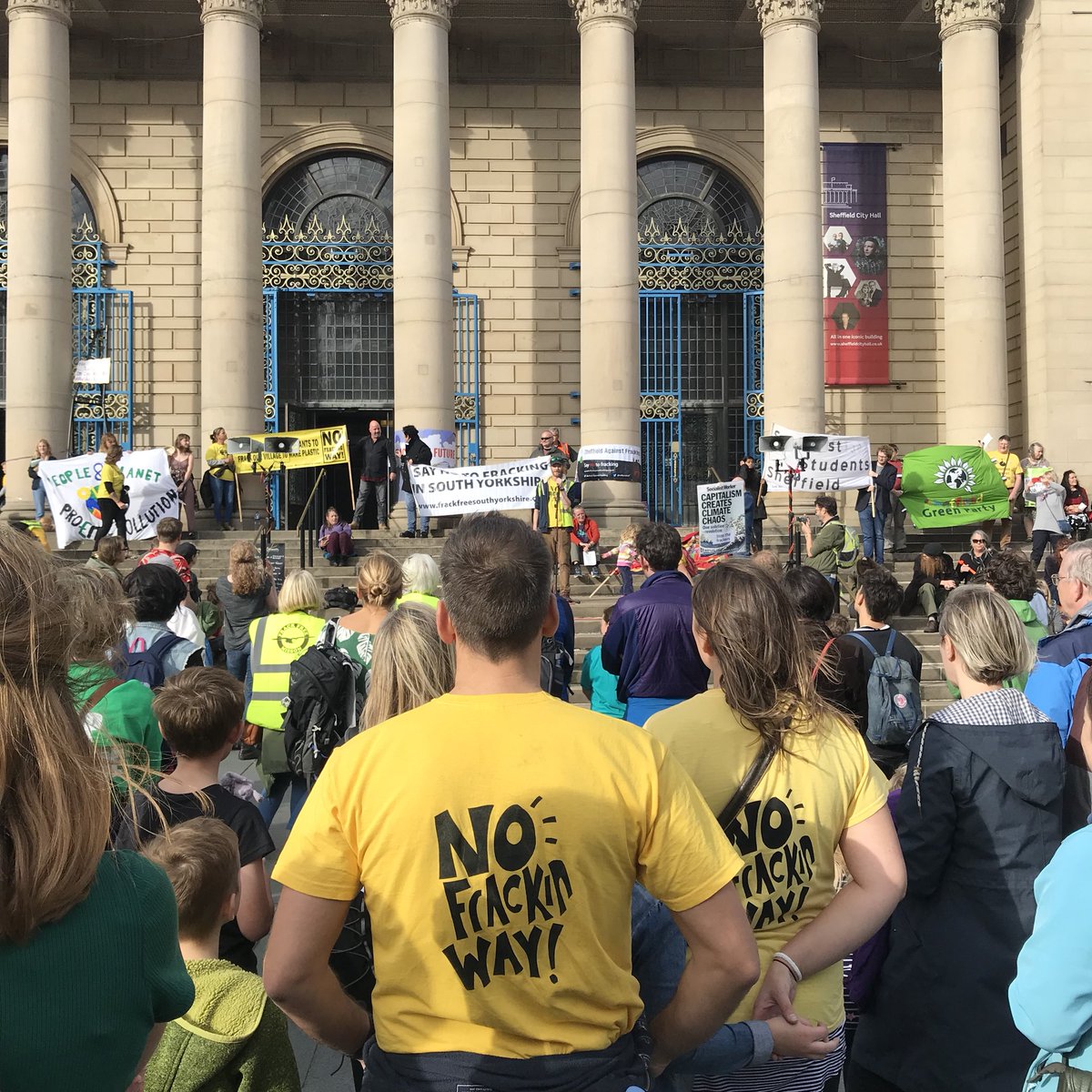 ukycc's tweet photo. We have arrived at the #GasdownFrackdown in Sheffield! #PeoplePower at its finest! We CAN win this! #NoRoomForGas #FrackOff 💪💥 https://t.co/Jjk534dkTR