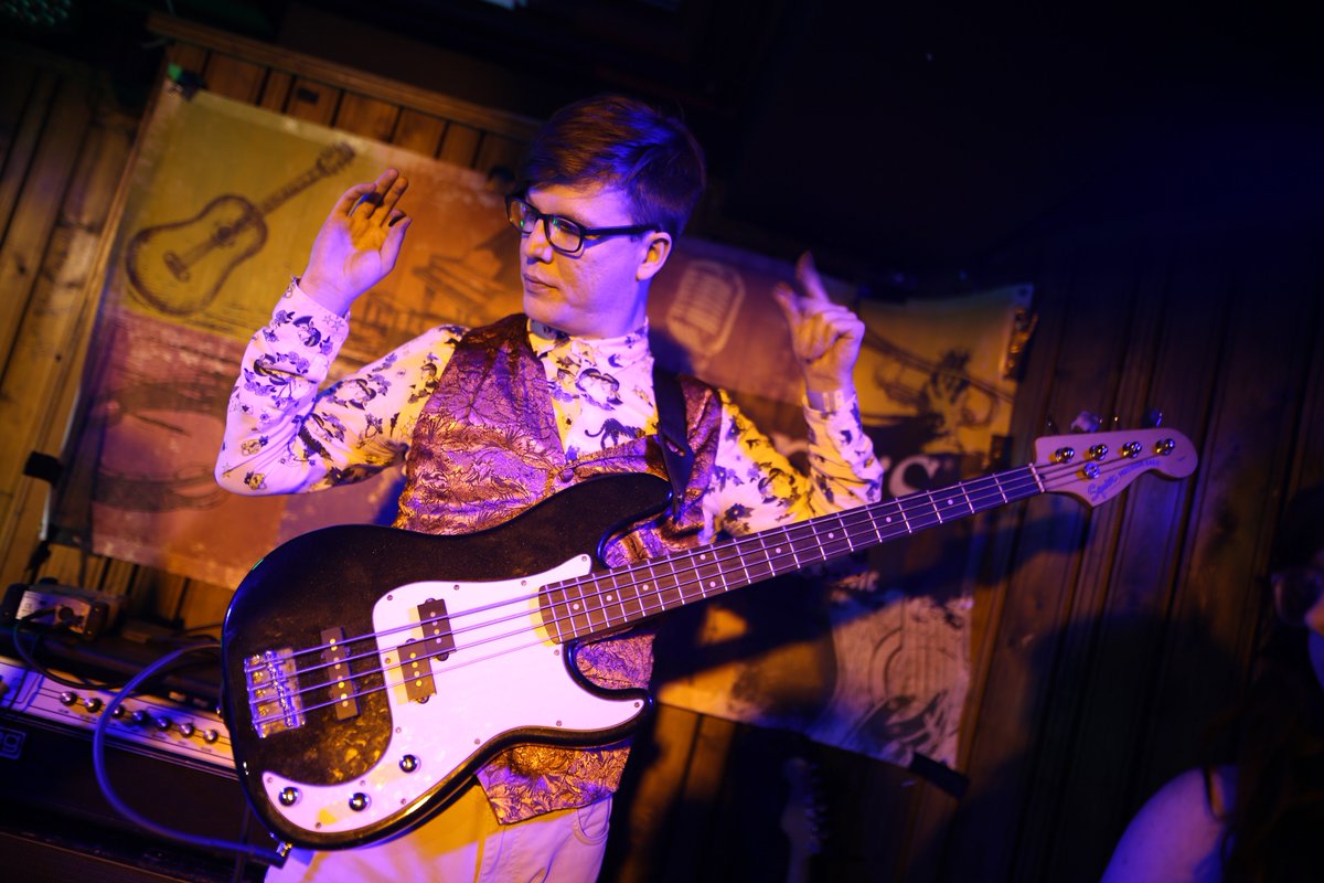 heyPEACHFACE's tweet image. Some pics from our Whelan's debut last Saturday night. Many thanks to everyone who came out early to support us and to the ever wonderful @Paddyhanna and @aikenpromotions for adding us to the bill! Photos by Daniel Martin.