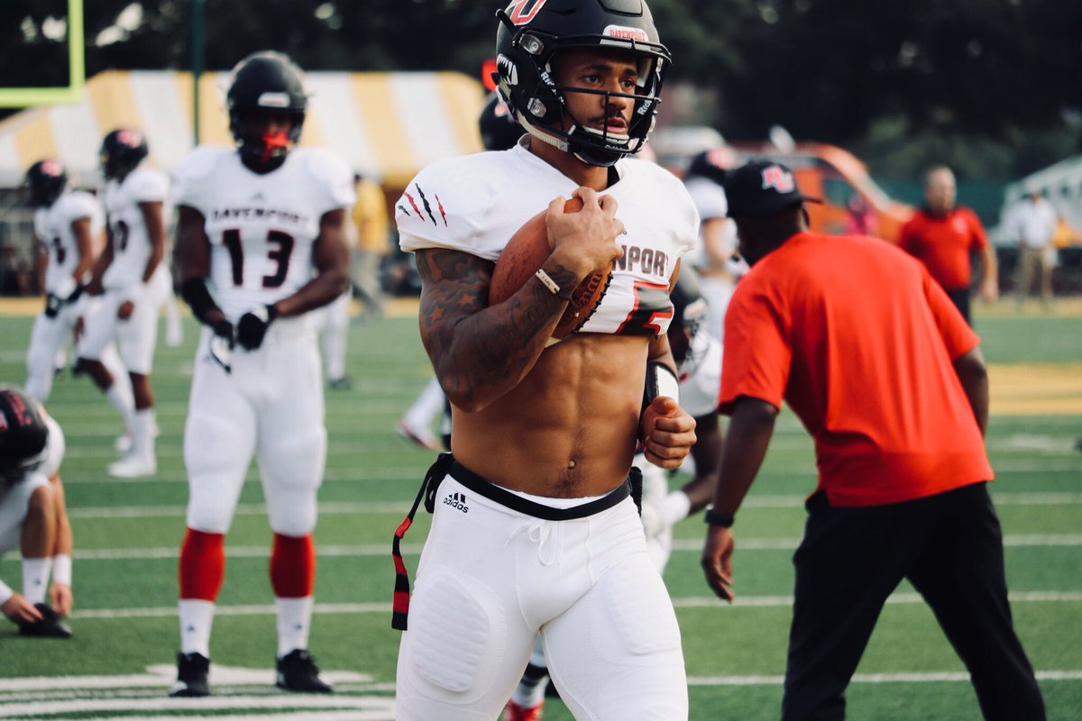general_powers's tweet photo. They thought it wasn't possible the odds weren't in my favor but I told them when you have gods favor there is no need for any other favor let belief and persistence drive your dreams and goals for change. The story writes itself. #cleareyeview https://t.co/kR5IyB9gpr