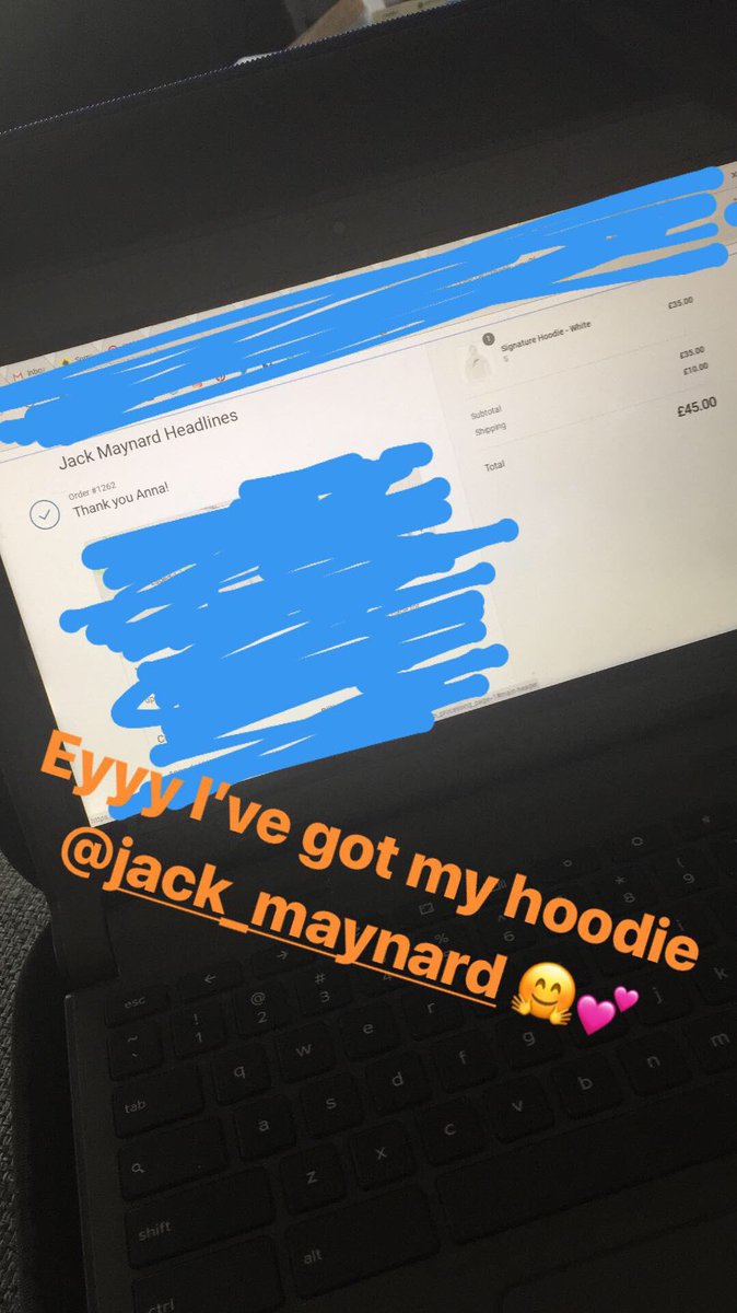 annnaedv's tweet photo. Can't wait for it to arrive 😱💕@Jack_Maynard23 #headlinesmerch #HEADLINESTOURMERCH https://t.co/ojdBPncYZY