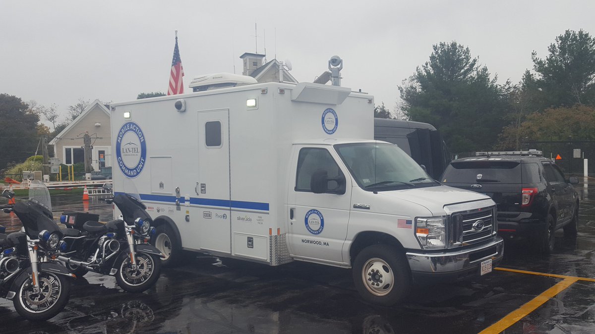 <a href="/LantelMacu/">LantelMACU</a> is proud to be apart of #marshfieldsafetyday here at the Marshfield airport now we just need the weather to cooperate! <a href="/LANTELComm/">LAN-TEL</a> <a href="/LAntonellis103/">Lou Antonellis</a> <a href="/IBEW103/">Local 103 IBEW</a> <a href="/JBodio/">Joe Bodio</a>