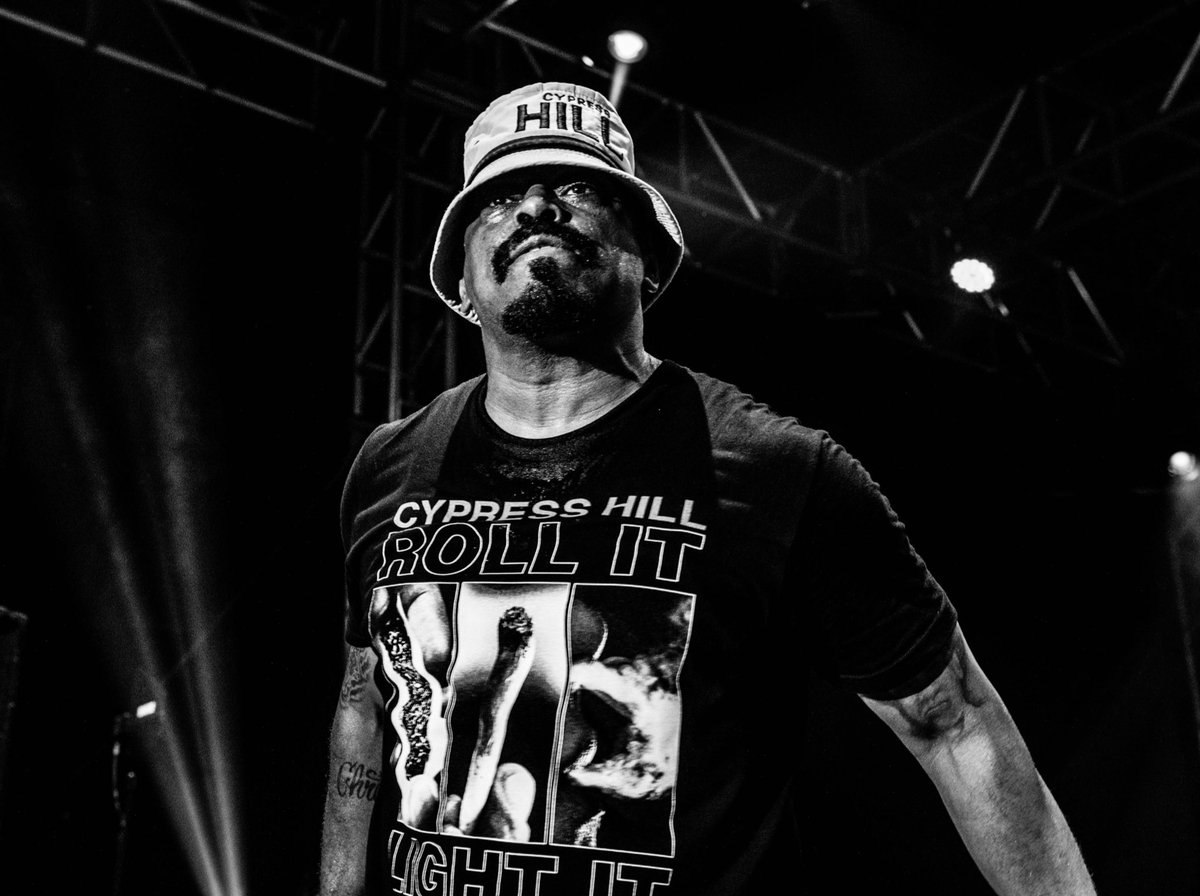 cypress hill bucket hat white