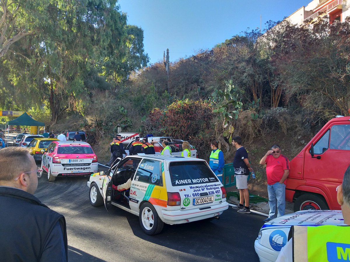PcVallesecoGC's tweet photo. Servicio de la XIV Subida de Moya finalizado con pequeñas incidencias.  Dispositivo de seguridad: @PcVallesecoGC, #PcMoya, @CSR_PVT, #PoliciaLocalMoya y #GuardiaCivil. Gracias por el buen trabajo y compañerismo. https://t.co/AmivqCDeMy