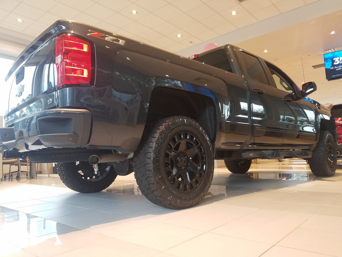 MichaelDMarti17's tweet photo. #2019classicsilverado#seemeatbobbell#buyittoday https://t.co/IH94Mx8Cqu