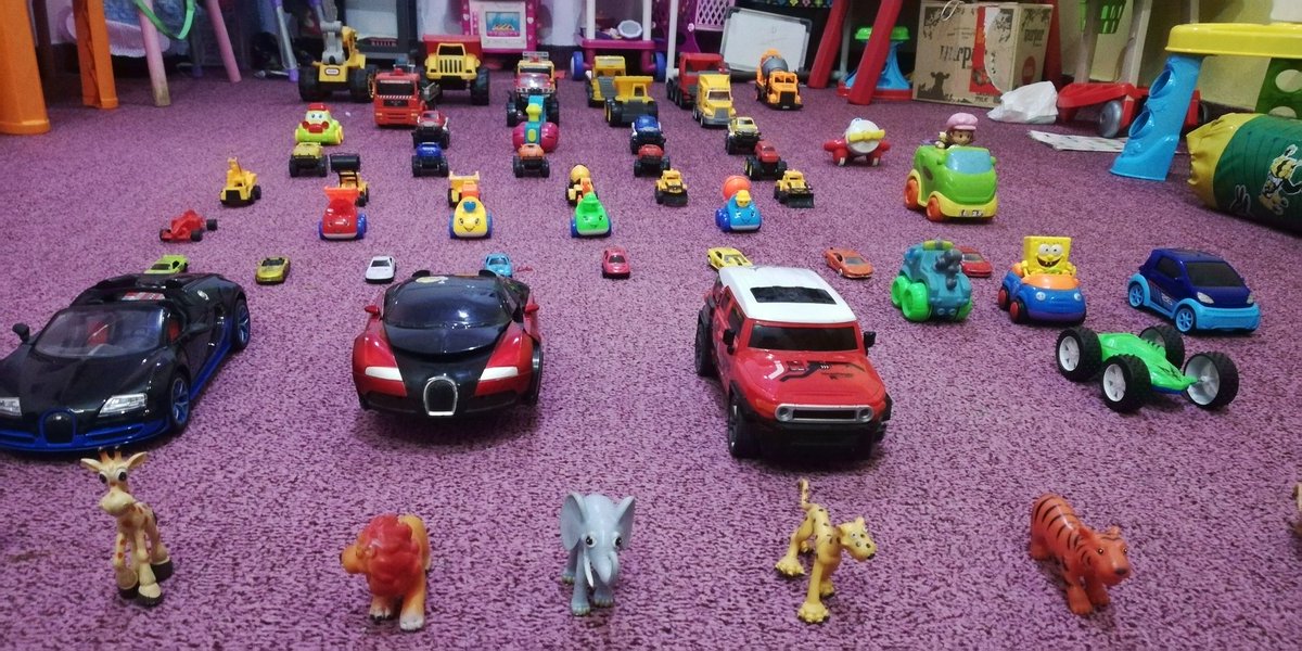 kaptanPakistan's tweet photo. Khan sb plz check my protocols....All available for sale now...😂😂😂 insupport ur Austerity program...
#austerity #pmausteritydrive https://t.co/sUfjNrxokl