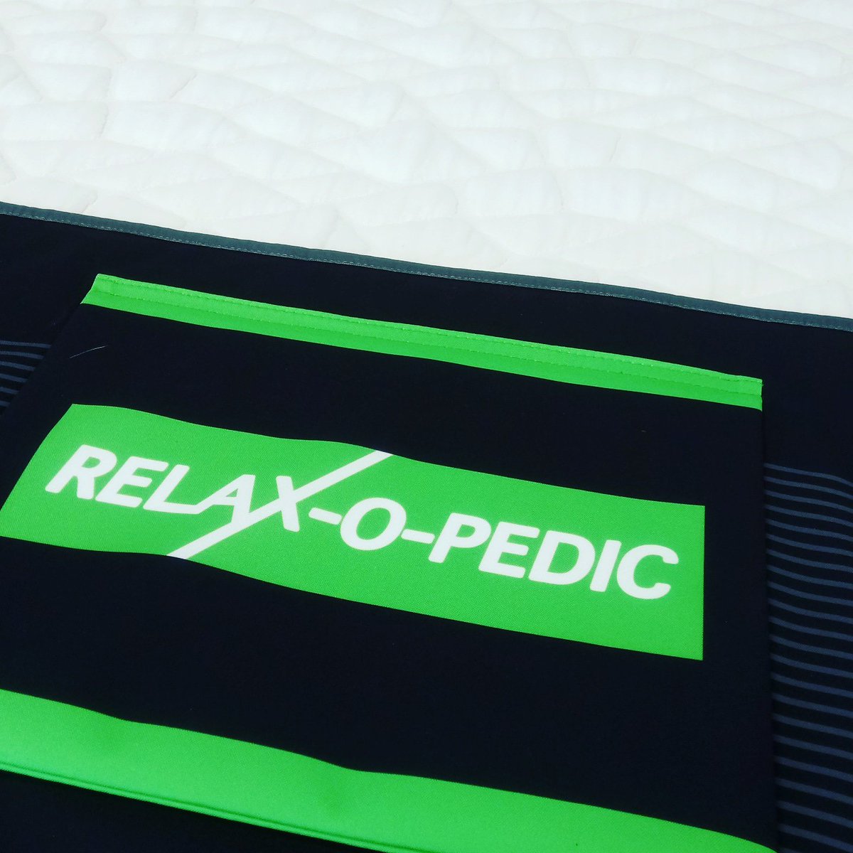 danakyiz's tweet photo. Sleep, it does a body good! Have you been to Mattress Direct, local guys right here in St. Louis. Go in today and try the @relaxopedic OMG it is the best of the best. Zero financing available! #sleeprules @stlmattress https://t.co/MTwLOwy9fg #dana Til 6pm https://t.co/y2FuVAoIba
