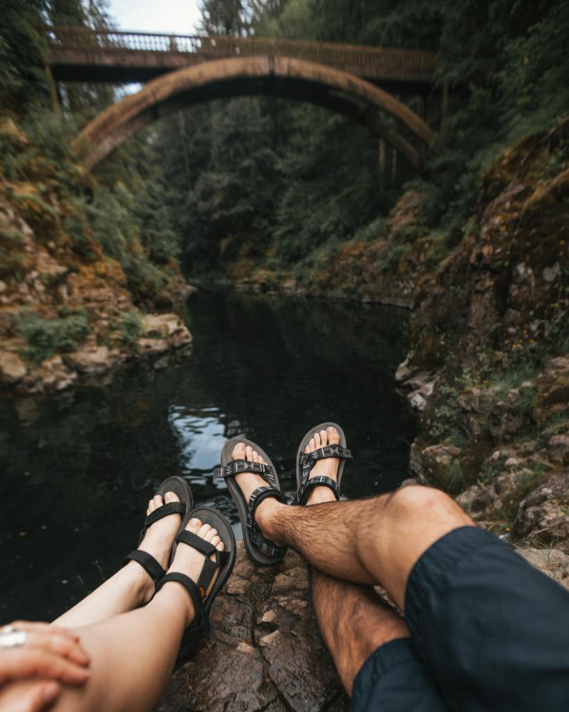 Anyone game for a bungee jump?🙋 📷@olliesjournal