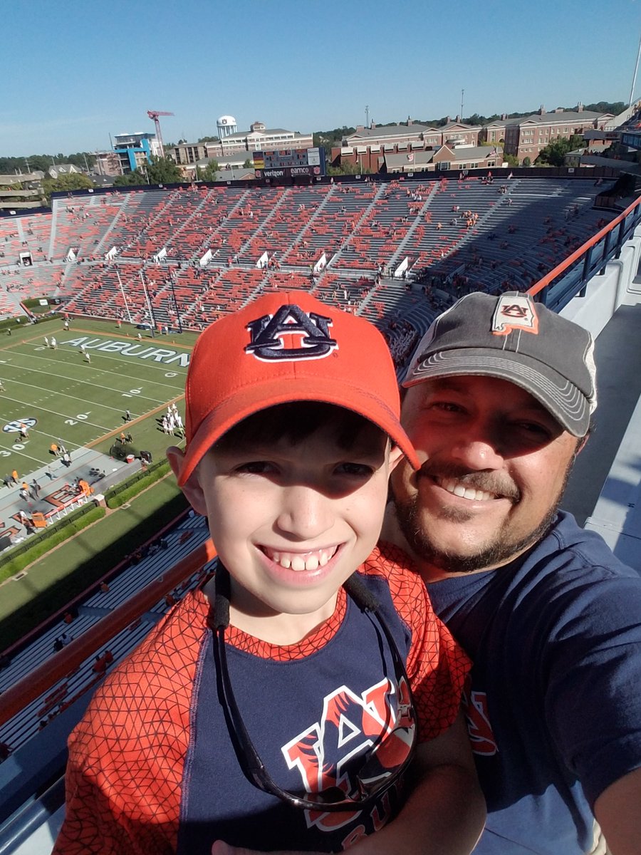 Beat the orangesicles!  War Eagle!  Charlotte Tigers in the house! #WarEagle #BeattheVols