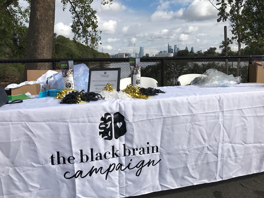 OfficialCFAR's tweet image. We had an amazing time at the First Green Sock Walk hosted by The Black Brain Campaign! Such a great time being outside, seeing beautiful #Philadelphia, combating stigma and talking about #MentalHealth!
