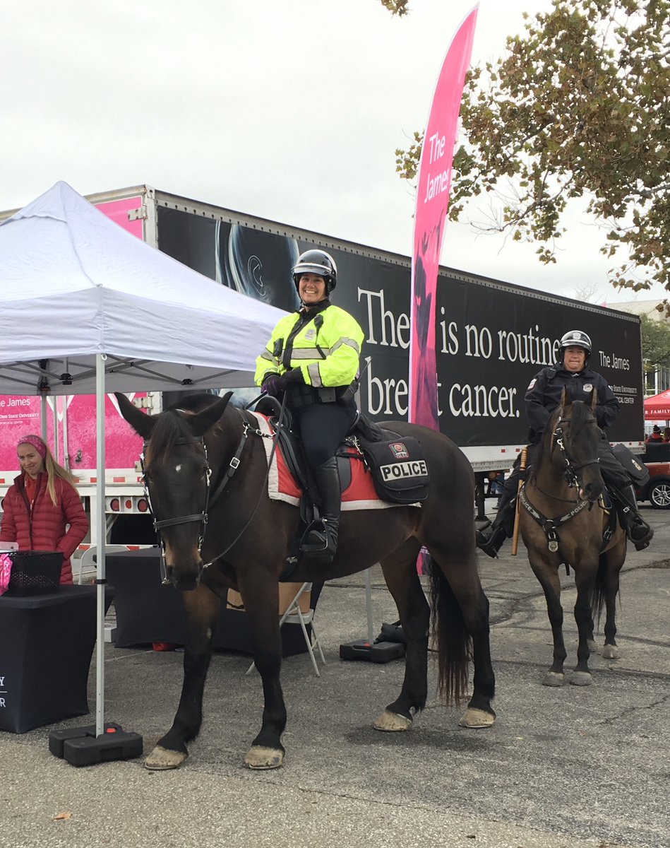 OSUCCC_James's tweet photo. Thanks to everyone--on two legs or four--who dropped by our tent at Fan Fest. #BuckeyesGoPink https://t.co/vBOkvVtlRf