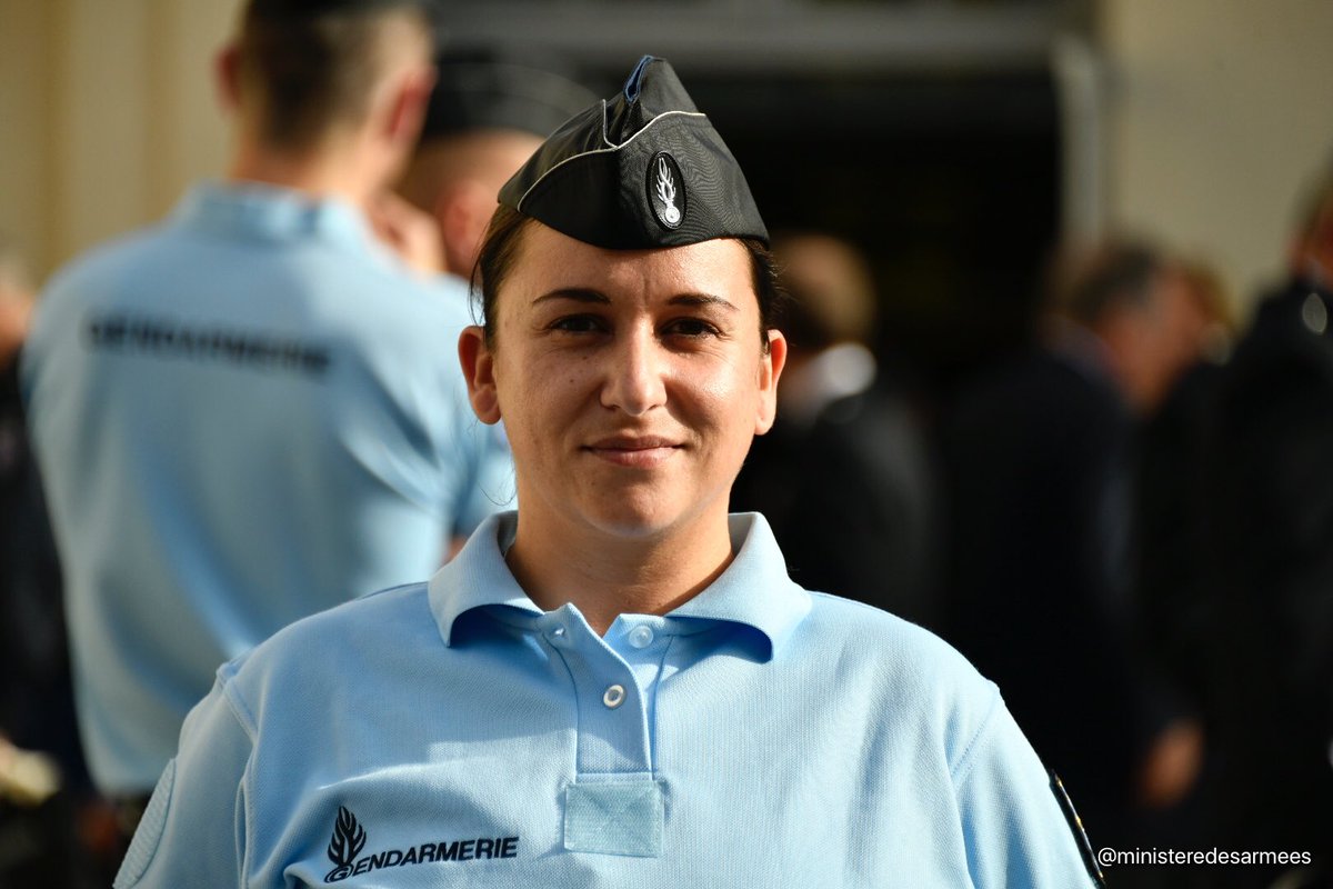 💬 « Je me suis engagée dans la réserve pour aider les citoyens et apporter mon soutien aux forces de l’ordre. » 
Le gendarme adjoint 2e classe (GA2) de réserve Rebecca B., engagée depuis août 2018.